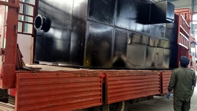 玻璃钢与塑料：污水处理设备材质的优劣对比**